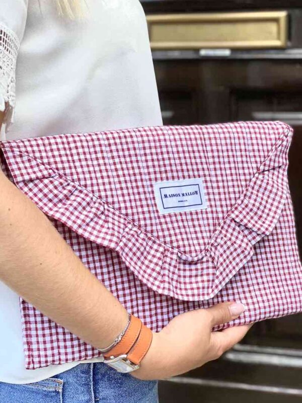 Pochette matelassée à volant carreaux vichy rouge La Madrague - Bonnie