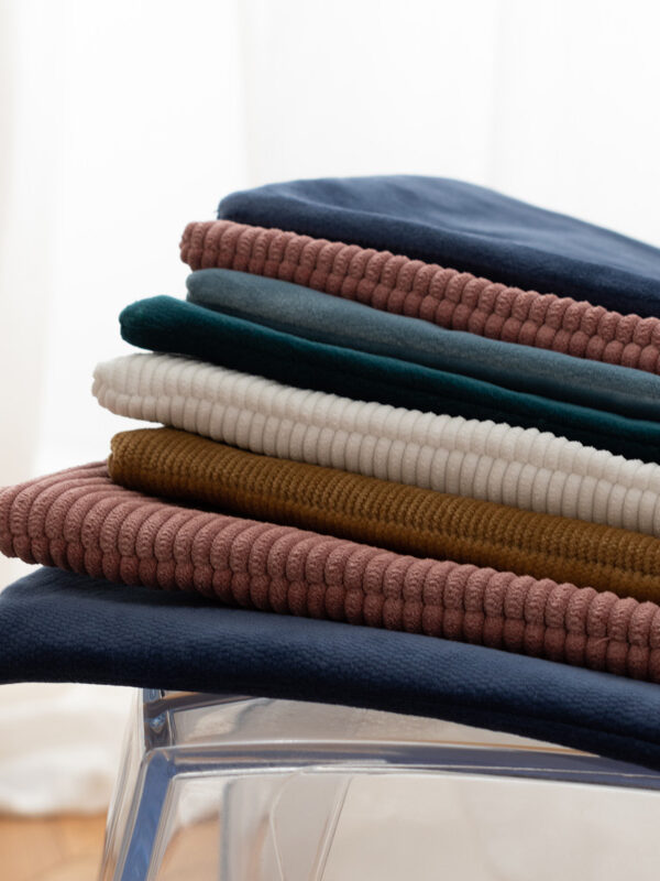 Les belles pochettes velours par Maison Mallow