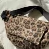 Sac Banane en laine imprimé léopard