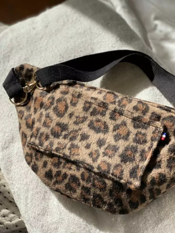 Sac Banane en laine imprimé léopard