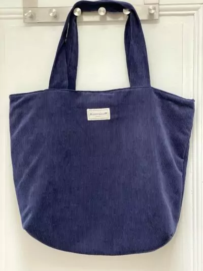 sac cabas en velours bleu marine