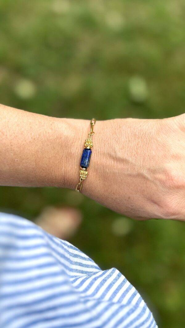 bracelet New Delhi, lapis lazuli et chaine dorée