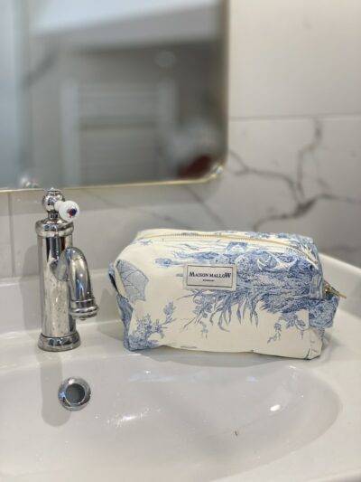 Trousse de toilette en Toile de Jouy Bleue