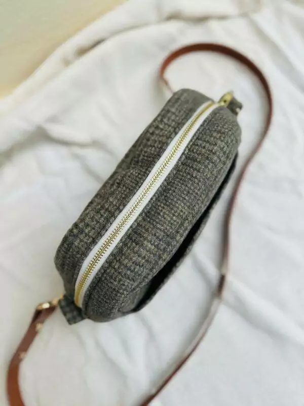 Sac à bandoulière en laine verte Constance