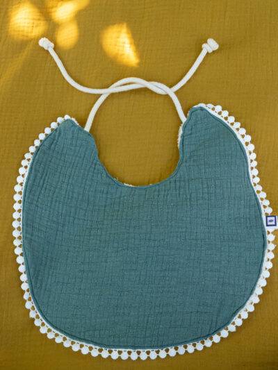 bavoir en coton vert