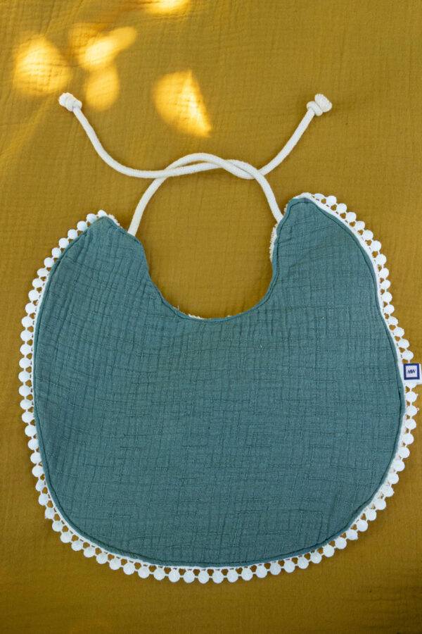 bavoir en coton vert