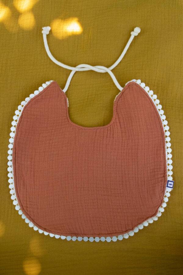 bavoir en gaze de coton terracotta