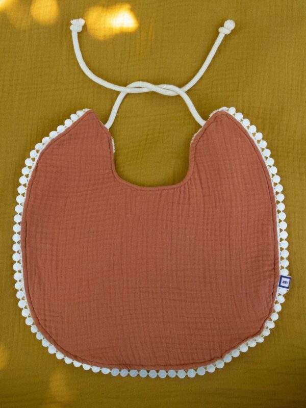 bavoir en gaze de coton terracotta