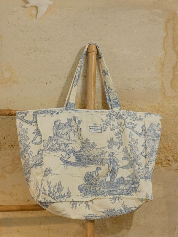 Cabas en toile de Jouy bleue et blanche