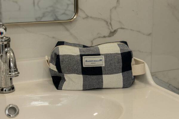Trousse de toilette à gros carreaux vichy bleu marine