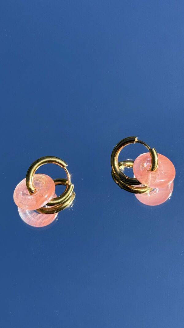 Boucles d'oreilles dorées donut quartz cerise