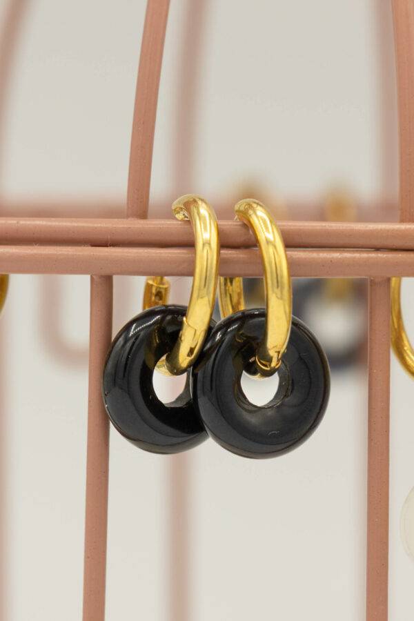 Boucles d'oreilles dorées donut onyx noir