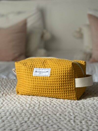 Trousse de toilette éponge nid d'abeille jaune curry
