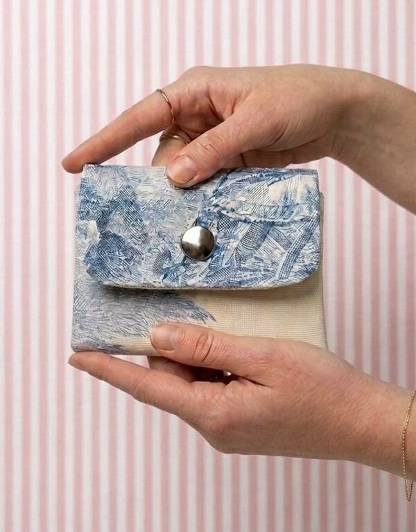 Mini portefeuille Toile de Jouy bleue