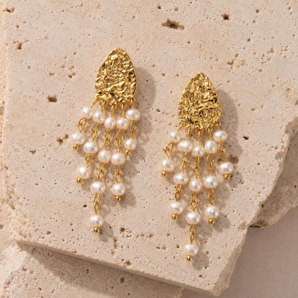 Boucles d'oreilles Medusa en acier inoxydable et perles d'eau douce